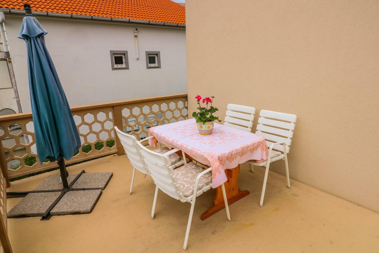 Apartments Magla With Terrace Baška Esterno foto