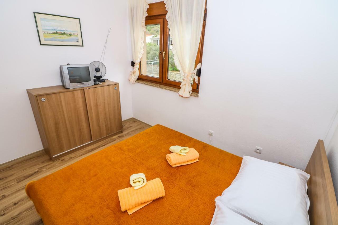 Apartments Magla With Terrace Baška Esterno foto