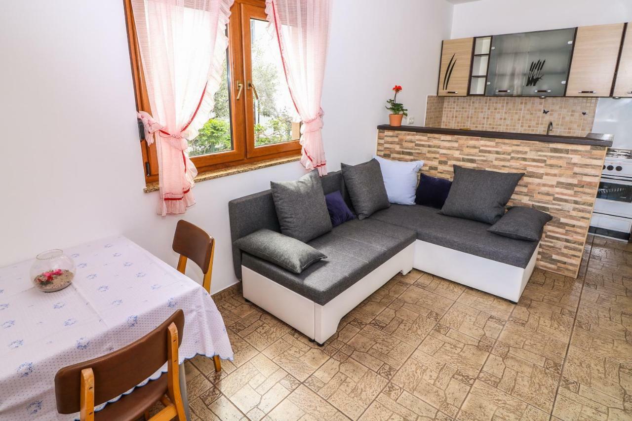 Apartments Magla With Terrace Baška Esterno foto